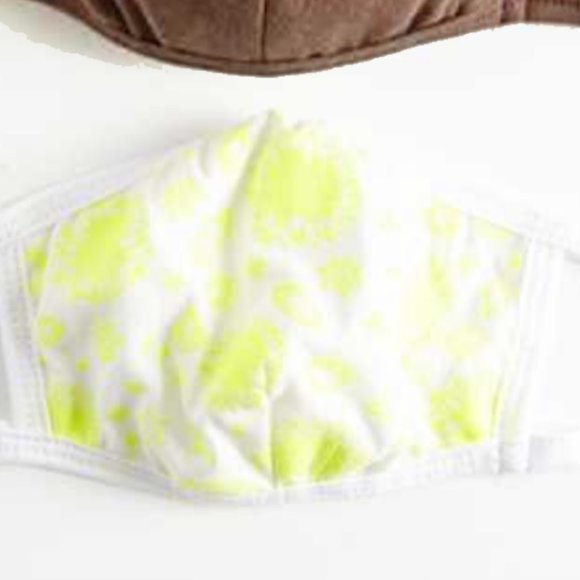 Spread Love Face Mask Bundle - 3 - Picture 2 of 3